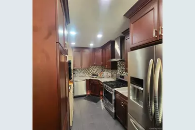 11409 204th Street, Saint Albans, NY 11412 - Photo 10