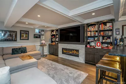 69 Thomas Avenue, Bethpage, NY 11714 - Photo 22