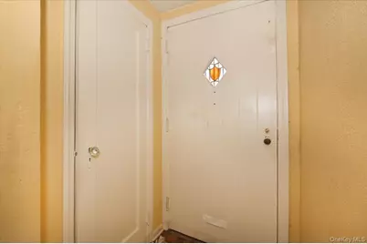 20-03 35th Street, Astoria, NY 11105 - Photo 4