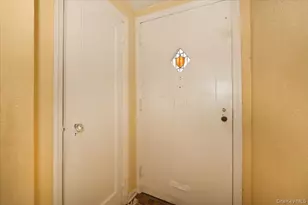 20-03 35th St, Astoria, NY 11105 - Photo 4