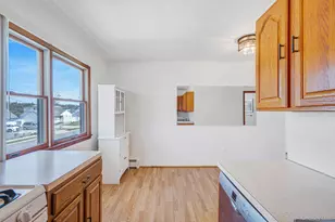 456 15th St, West Babylon, NY 11704 - Photo 8