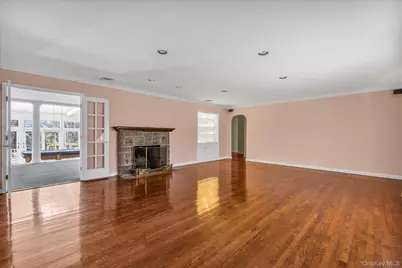 49 The Birches, Roslyn, NY 11576 - Photo 4