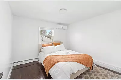 357 Gates Avenue, East Meadow, NY 11554 - Photo 22