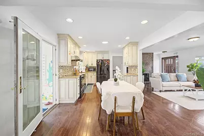 357 Gates Avenue, East Meadow, NY 11554 - Photo 10