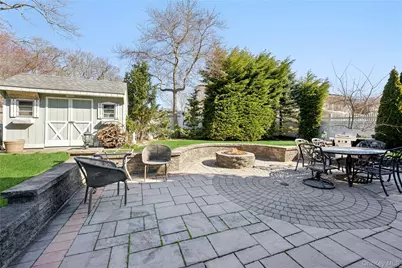 44 Archie Place, West Islip, NY 11795 - Photo 28