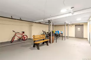 43 N Forest Ave, Rockville Centre, NY 11570 - Photo 16