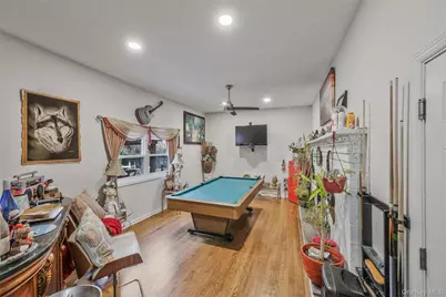 231 W Woodside Avenue, Patchogue, NY 11772 - Photo 10