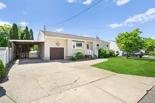 32 46th St, Islip, NY 11751 - Photo 40