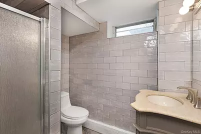 966 Tyrus Court, Merrick, NY 11566 - Photo 20