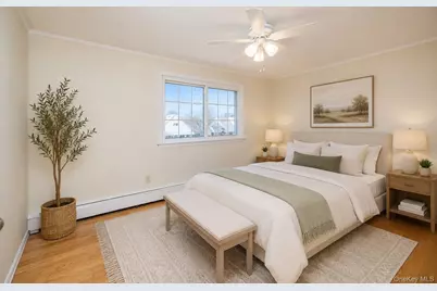 25 Cobalt Lane, Westbury, NY 11590 - Photo 24