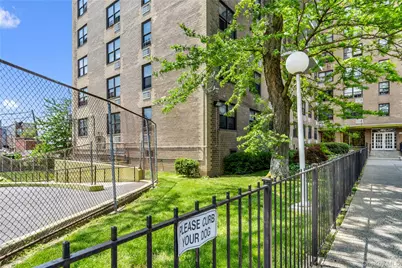 1966 Newbold Avenue #405, Bronx, NY 10472 - Photo 4