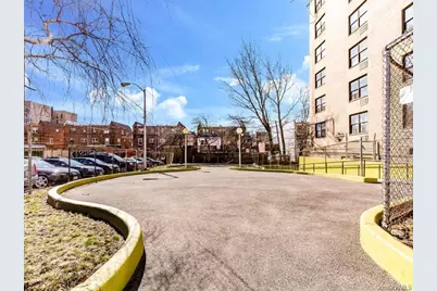 1966 Newbold Avenue #405, Bronx, NY 10472 - Photo 4