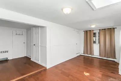 5 Diane Place, Bay Shore, NY 11706 - Photo 16