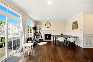 38 Ovation Ct, White Plains, NY 10603 - Photo 8