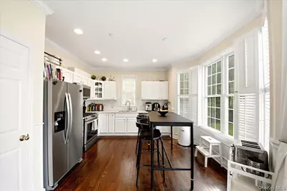 38 Ovation Court, White Plains, NY 10603 - Photo 10