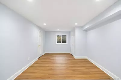 38 Ovation Court, White Plains, NY 10603 - Photo 28