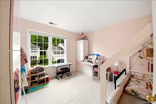 38 Ovation Ct, White Plains, NY 10603 - Photo 20