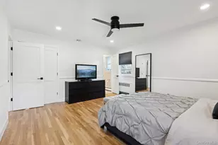 15 Wayland Rd, Plainview, NY 11803 - Photo 20