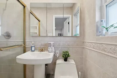 15 Wayland Road, Plainview, NY 11803 - Photo 22