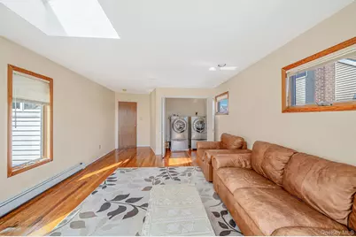 2152 Erma Drive, East Meadow, NY 11554 - Photo 10