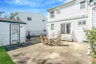 2152 Erma Drive, East Meadow, NY 11554 - Photo 26