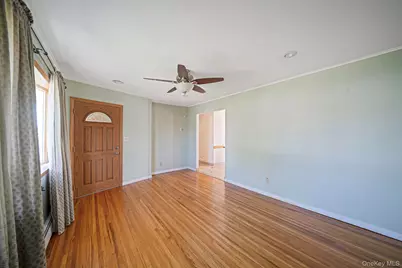 2152 Erma Drive, East Meadow, NY 11554 - Photo 12
