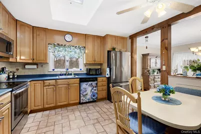 37 Tanager Road, Mahopac, NY 10541 - Photo 12