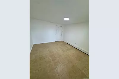 15 New York Ave, Bay Shore, NY 11706 - Photo 6