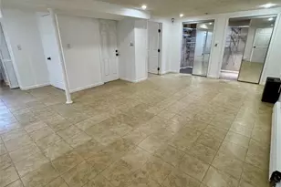 15 New York Ave, Bay Shore, NY 11706 - Photo 4