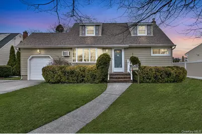 20 Willow Drive, Massapequa Park, NY 11762 - Photo 1