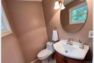 51 N Pascack Road, Nanuet, NY 10954 - Photo 12