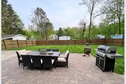 51 N Pascack Road, Nanuet, NY 10954 - Photo 18