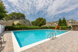 41 Doral Ln, Bay Shore, NY 11706 - Photo 20