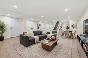 80 W Walnut St, Farmingdale, NY 11735 - Photo 20