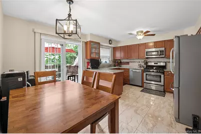 2702 Watch Hill Drive, Tarrytown, NY 10591 - Photo 10
