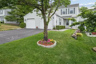 2702 Watch Hill Dr, Tarrytown, NY 10591 - Photo 2
