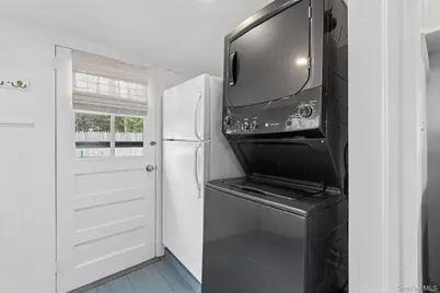 424 Main Street, Westhampton Beach, NY 11978 - Photo 10