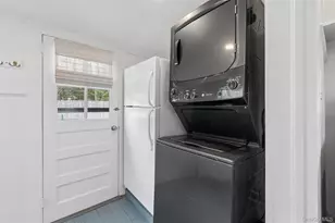 424 Main St, Westhampton Beach, NY 11978 - Photo 10