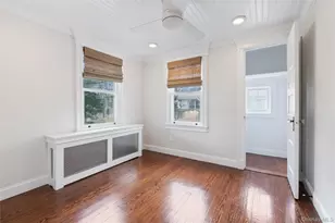 424 Main St, Westhampton Beach, NY 11978 - Photo 16