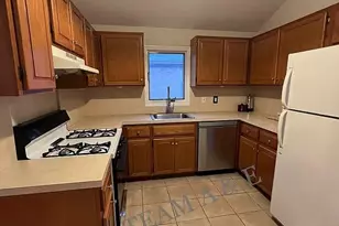 157-24 20th Rd, Whitestone, NY 11357 - Photo 4