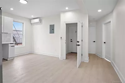 130 S 9th Avenue, Mount Vernon, NY 10550 - Photo 18