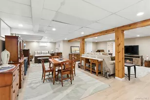 189 N Iowa Ave, Massapequa, NY 11758 - Photo 18