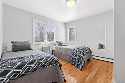 131 Lewis Road, East Quogue, NY 11942 - Photo 12