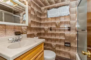 77 Lucille Ave, Elmont, NY 11003 - Photo 38