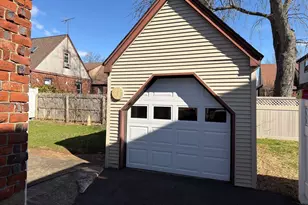 987 Wallace Ave, Baldwin, NY 11510 - Photo 4