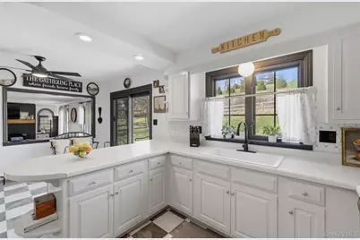 7 Kerr Road, Rhinebeck, NY 12572 - Photo 16