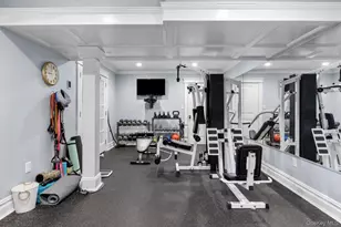 36 Hawkins Dr, Northport, NY 11768 - Photo 34