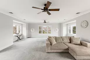 36 Hawkins Dr, Northport, NY 11768 - Photo 32