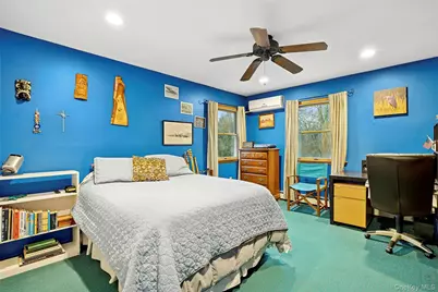 147 Brookside Avenue, North Babylon, NY 11703 - Photo 14