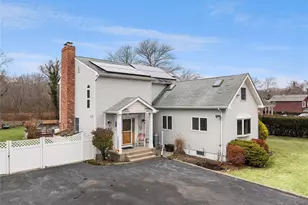 147 Brookside Ave, North Babylon, NY 11703 - Photo 2